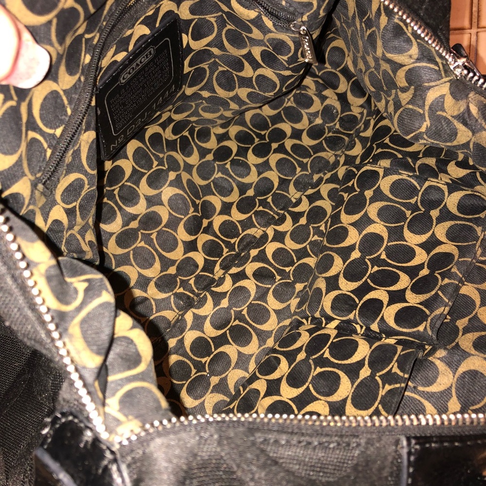 Coach black leather handbag - Picture 2 of 4